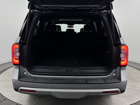 Used 2024 Ford Expedition Max Limited AWD/4WD image 33