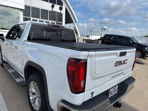 Used 2019 GMC Sierra 1500 SLT w/ SLT Premium Plus Package image 10