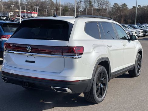 New 2026 Volkswagen Atlas SE FWD image 7