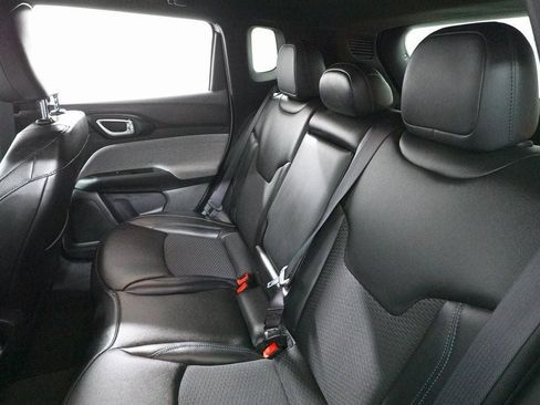 New 2026 Jeep Compass Latitude image 24