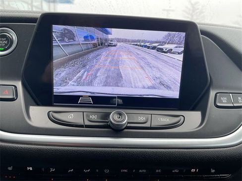 Used 2021 Chevrolet Blazer LT image 14