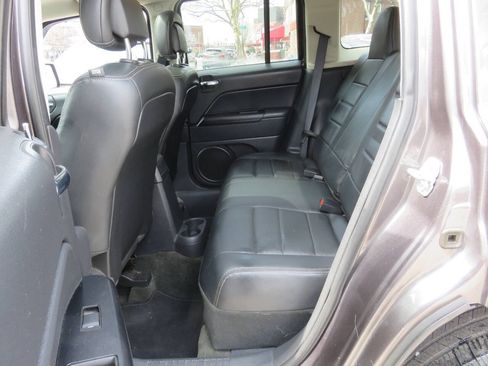 Used 2016 Jeep Patriot High Altitude AWD/4WD image 20