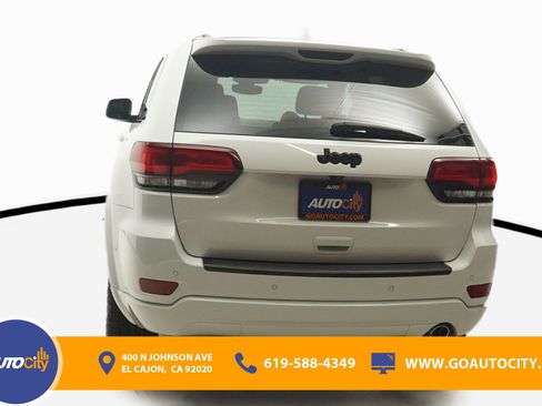 Used 2019 Jeep Grand Cherokee Altitude image 15