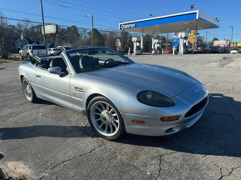 Used 1997 Aston Martin DB7 Volante RWD image 9