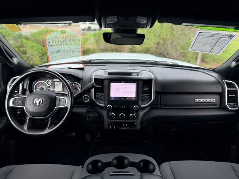 Used 2024 RAM 3500 Big Horn image 19