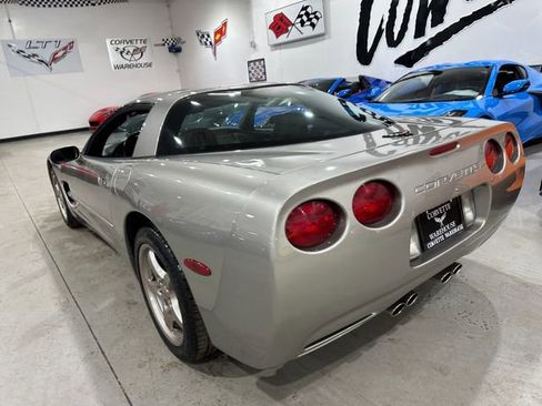 Used 2000 Chevrolet Corvette Coupe w/ Memory Pkg image 3