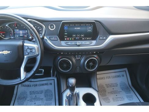 Used 2020 Chevrolet Blazer LT image 14