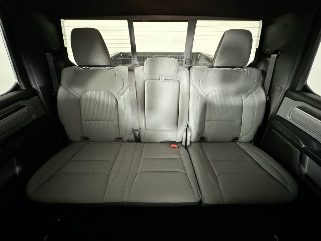 Used 2022 RAM 1500 Big Horn AWD/4WD image 13
