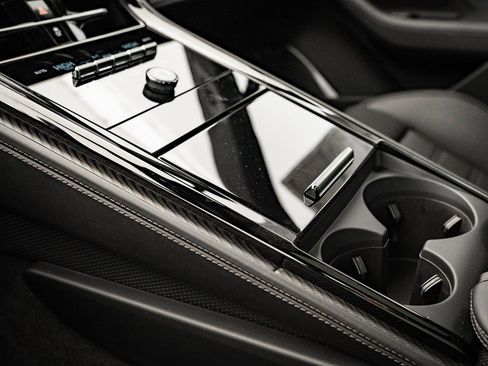 New 2026 Porsche Panamera GTS image 35