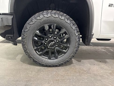 New 2026 Chevrolet Silverado 2500 LT w/ Trail Boss Package image 27