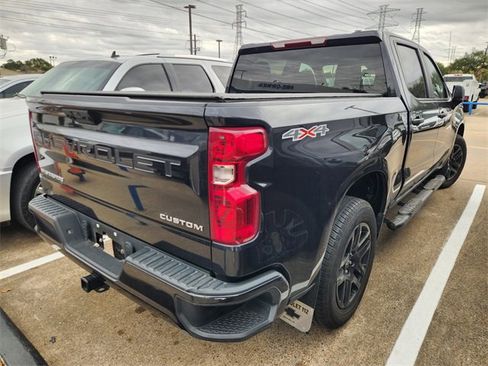 Used 2022 Chevrolet Silverado 1500 Custom w/ LPO, Dark Essentials Package image 5