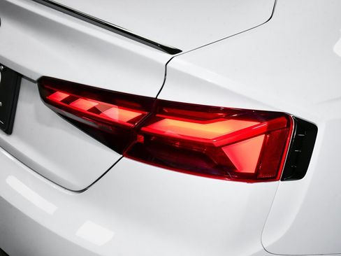 Used 2024 Audi RS 5 Sportback w/ Dynamic Package image 98