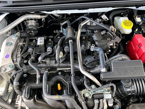 New 2026 Nissan Sentra SR w/ Floor Mat Package FWD image 17