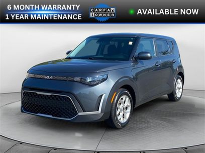 Used 2023 Kia Soul LX w/ Option Group 015
