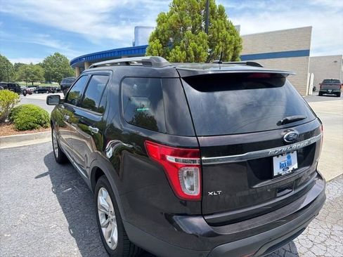Used 2013 Ford Explorer XLT FWD image 7