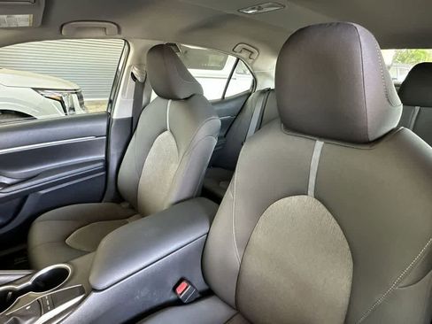 Used 2023 Toyota Camry LE FWD image 13