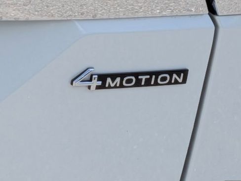 Certified 2026 Volkswagen Atlas SE image 13