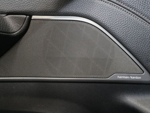 Used 2019 BMW M550i xDrive M550i xDrive Sedan 4D image 14