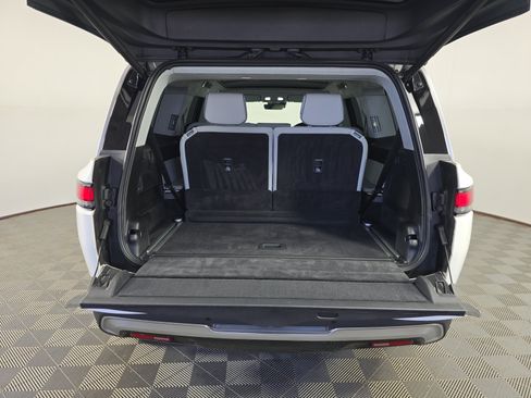Used 2024 Rivian R1S Adventure AWD/4WD image 15