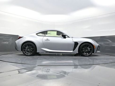 New 2025 Toyota GR86 Premium RWD image 30