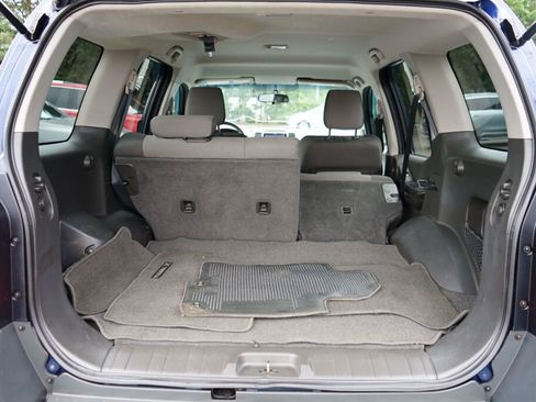 Used 2010 Nissan Xterra X image 5