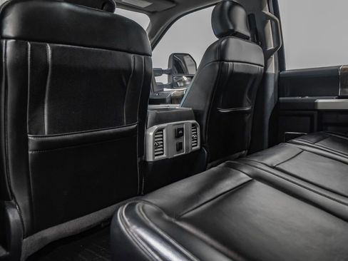 Used 2017 Ford F350 Lariat w/ Lariat Ultimate Package image 39