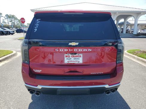 New 2026 Chevrolet Suburban Premier image 4