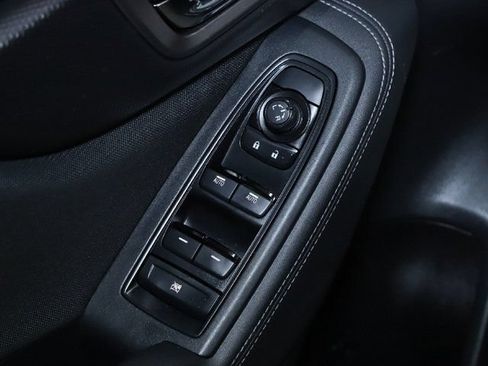 Certified 2023 Subaru Forester Premium AWD/4WD image 17