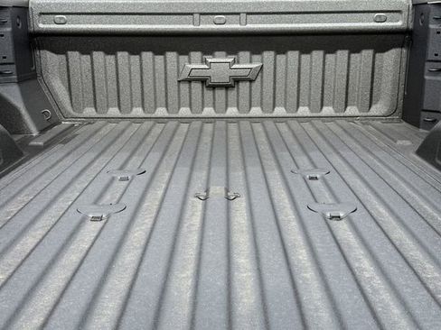 New 2026 Chevrolet Silverado 2500 ZR2 image 42