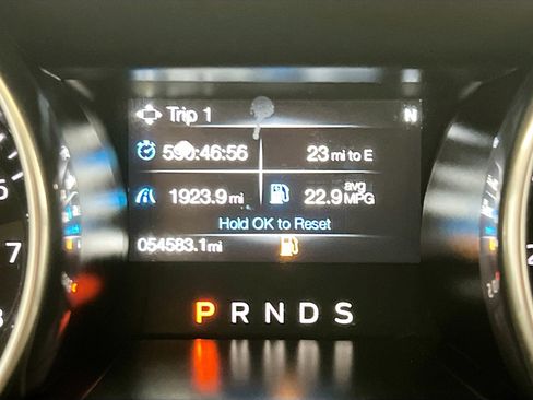 Used 2020 Ford Mustang Coupe RWD image 8