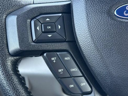 Used 2016 Ford F150 XLT w/ Equipment Group 302A Luxury AWD/4WD image 13
