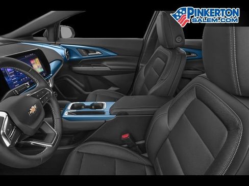 New 2026 Chevrolet Equinox EV LT image 30