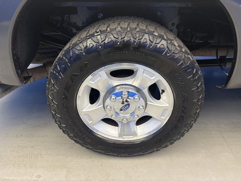 Used 2015 Ford F250 XLT w/ XLT Value Package RWD image 8