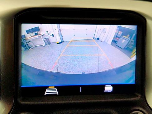 Used 2020 Chevrolet Silverado 1500 LT w/ All-Star Edition image 19