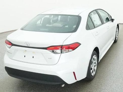 New 2026 Toyota Corolla LE FWD image 8