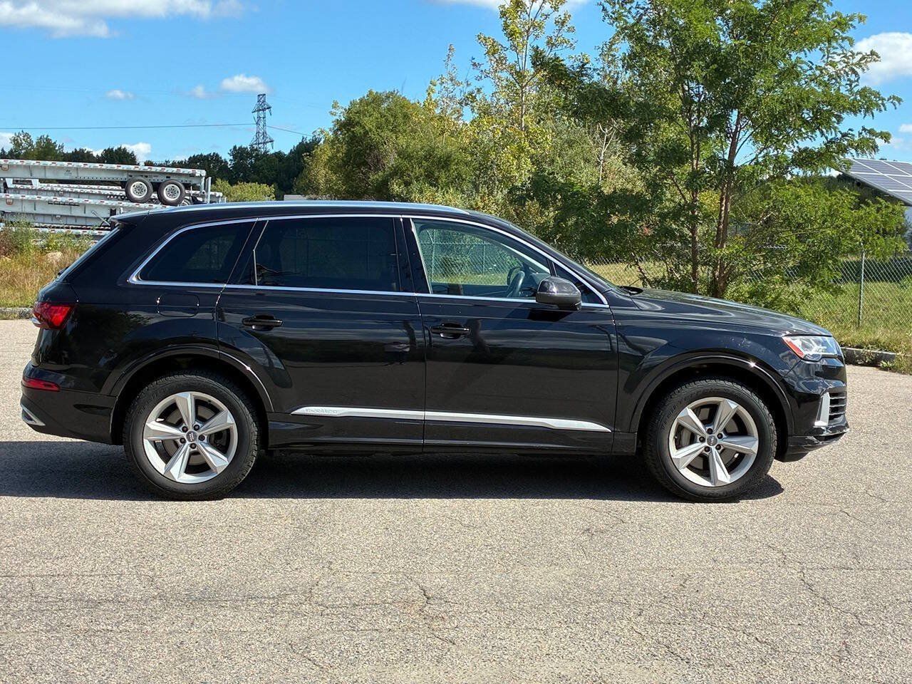 Used 2020 Audi Q7 3.0T Premium w/ Convenience Package AWD/4WD image 5