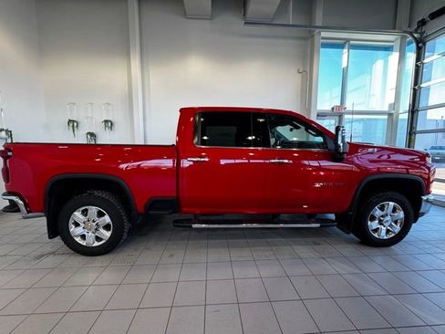 Certified 2022 Chevrolet Silverado 3500 LTZ w/ LTZ Premium Package image 35