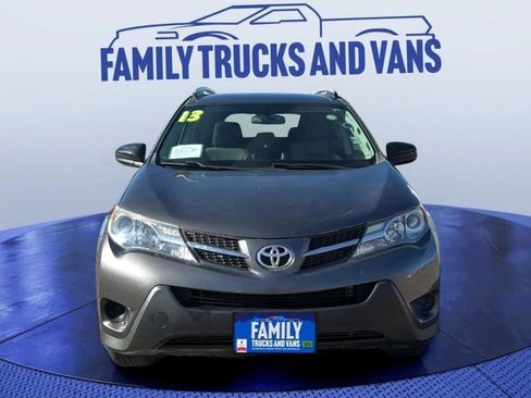 Used 2013 Toyota RAV4 LE image 8