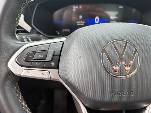 Certified 2023 Volkswagen Taos S AWD/4WD image 12