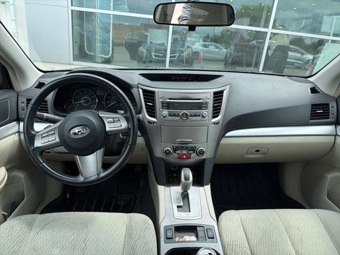Used 2011 Subaru Legacy 2.5i Premium w/ All-Weather Pkg AWD/4WD image 5