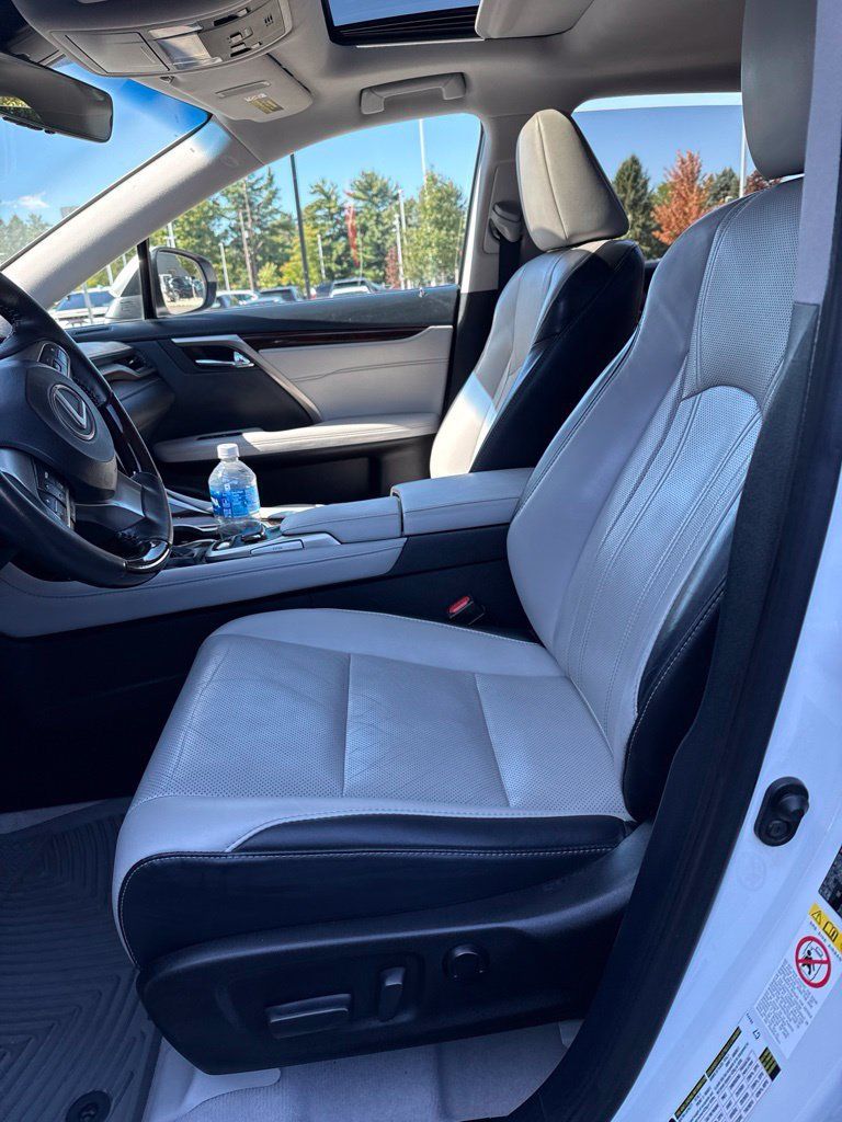Used 2018 Lexus RX 350 AWD w/ Premium Package image 4
