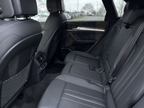 Used 2024 Audi Q5 2.0T Prestige w/ Prestige Package image 32