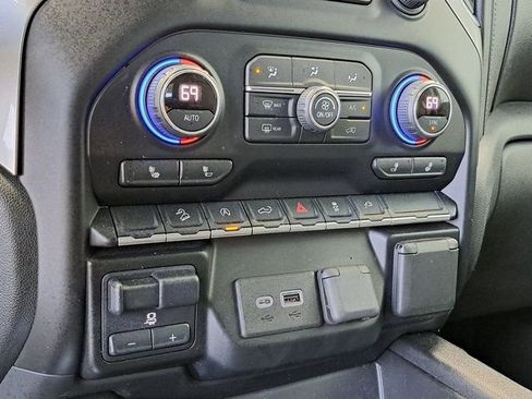 Used 2020 Chevrolet Silverado 1500 RST w/ All-Star Edition image 17