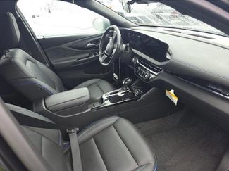 Certified 2025 Buick Envista Sport Touring w/ Convenience I Package FWD video 2