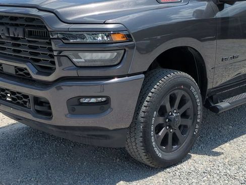 New 2026 RAM 2500 Big Horn AWD/4WD image 9
