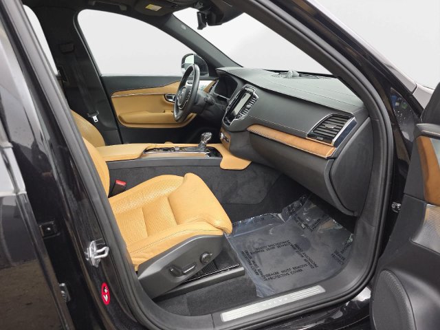 Used 2018 Volvo XC90 T6 Inscription w/ Convenience Package AWD/4WD image 37