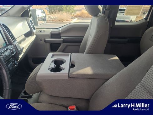 Used 2017 Ford F150 XLT w/ Equipment Group 302A Luxury image 15