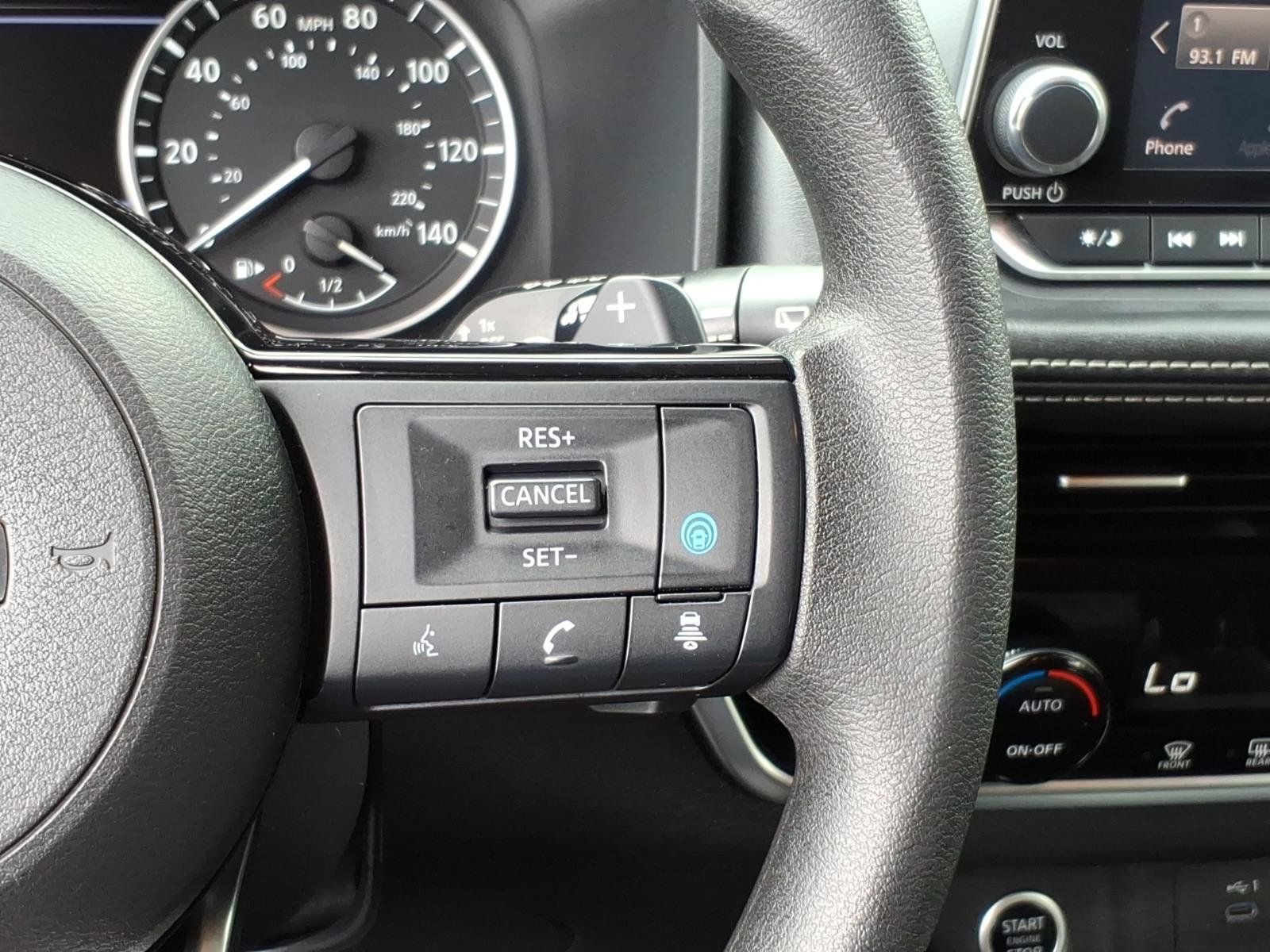 Used 2021 Nissan Rogue SV AWD/4WD image 19