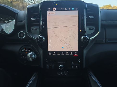 Used 2025 RAM 1500 Laramie w/ Laramie Southwest Edition image 14