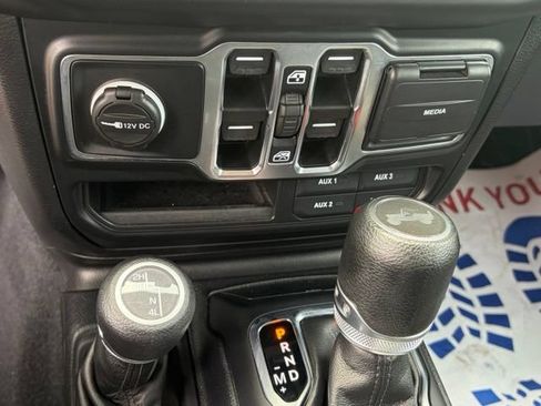 Used 2021 Jeep Wrangler Unlimited Sport AWD/4WD image 21
